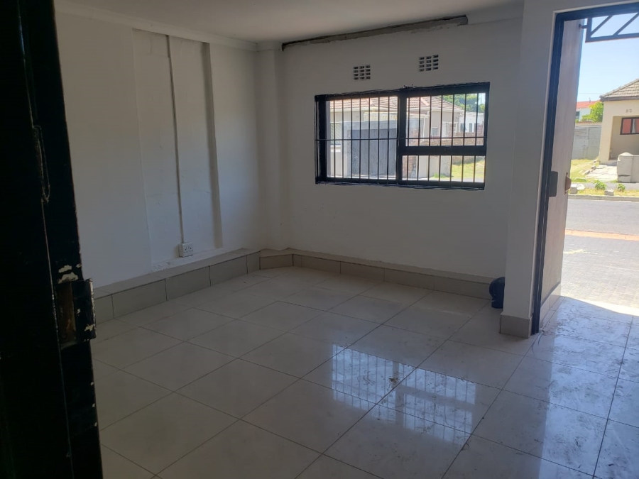 To Let commercial Property for Rent in Kensington Western Cape